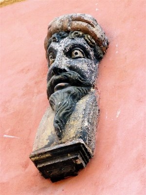 L'Homme de Bois, profil